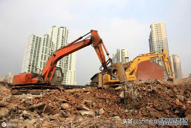 征收拆迁方请来评估机构，只能按评估结果补偿？不！你可以拒绝