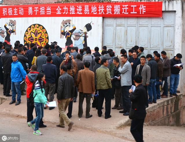 村委会私自签了补偿协议，签的协议效吗？律师强调：无效